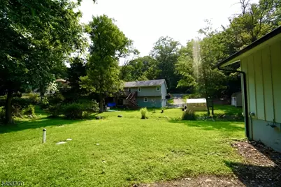 5 Woodlawn Dr, Andover Township, NJ 07821 - Photo 30