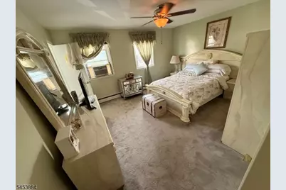 2116 Pleasant Pkwy, Union Township, NJ 07083 - Photo 24