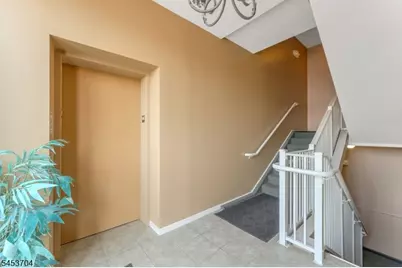 62-64 W Main St #204, Somerville, NJ 08876 - Photo 20