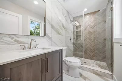 4 Dorrien Rd, Livingston, NJ 07039 - Photo 20