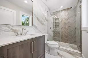 4 Dorrien Rd, Livingston, NJ 07039 - Photo 20