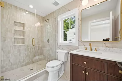 4 Dorrien Rd, Livingston, NJ 07039 - Photo 22