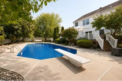 20 Gregory St, Hazlet Township, NJ 07730 - Photo 44