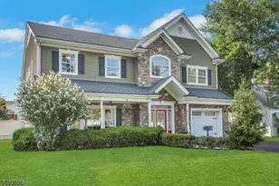 56 Bergen Dr, Little Falls Township, NJ 07424 - Photo 2