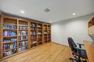 2 Birchwood Ct, East Hanover Township, NJ 07936 - Photo 28