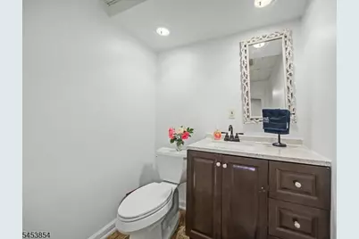 2 Birchwood Ct, East Hanover Township, NJ 07936 - Photo 42