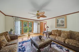 2 Birchwood Ct, East Hanover Township, NJ 07936 - Photo 8