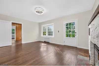 28 Dogwood Ln, Washington Township, NJ 07882 - Photo 8