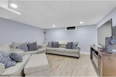60 Ivy Pl, Wayne, NJ 07470 - Photo 46