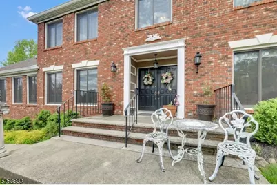 60 Ivy Pl, Wayne, NJ 07470 - Photo 2