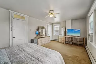 406 3rd Ave W, Newark, NJ 07107 - Photo 30