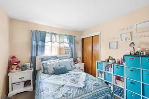 1 Mary Ave, Woodland Park, NJ 07424 - Photo 16