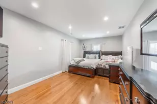 300 Ridge St, Newark, NJ 07104 - Photo 12