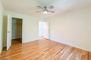93 Fox Rd, Edison Twp., NJ 08817 - Photo 12