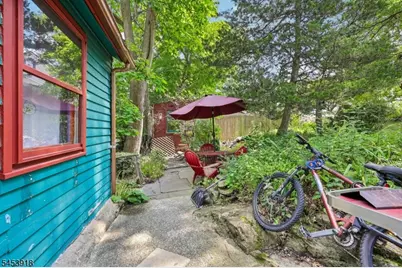 18 Nakomis Path, Lincoln Park, NJ 07035 - Photo 30