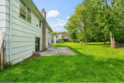454 Plainfield Rd, Edison Twp., NJ 08820 - Photo 4