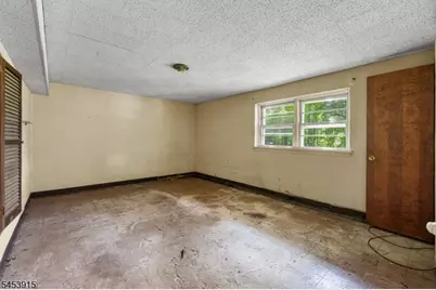 454 Plainfield Rd, Edison Twp., NJ 08820 - Photo 22