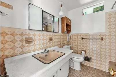 454 Plainfield Rd, Edison Twp., NJ 08820 - Photo 20