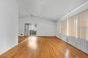 454 Plainfield Rd, Edison Twp., NJ 08820 - Photo 12