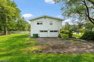 454 Plainfield Rd, Edison Twp., NJ 08820 - Photo 20