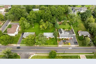 454 Plainfield Rd, Edison Twp., NJ 08820 - Photo 28