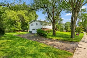 454 Plainfield Rd, Edison Twp., NJ 08820 - Photo 1
