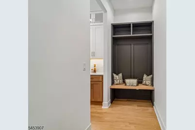 83 Falcon Rd, Livingston, NJ 07039 - Photo 26