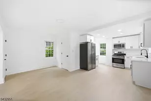 89 High St, Newton, NJ 07860 - Photo 2