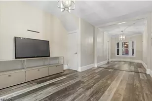 112 Garside St, Newark, NJ 07104 - Photo 8