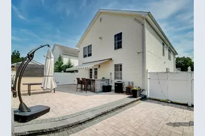402 N 16th St, Kenilworth, NJ 07033 - Photo 34