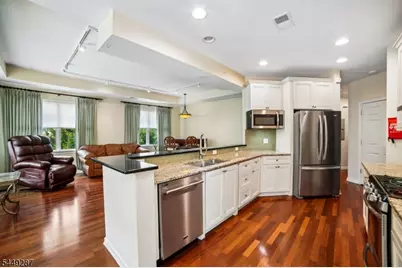 137 Ridgeview Ln #137, Mount Arlington, NJ 07856 - Photo 14