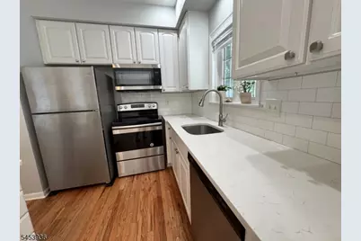 32 Woodland Dr, Jefferson Township, NJ 07438 - Photo 16