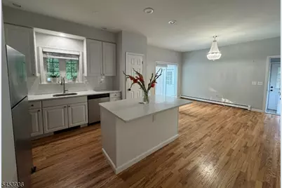 32 Woodland Dr, Jefferson Township, NJ 07438 - Photo 12