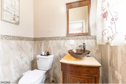 378 Fairview Ave, Orange, NJ 07050 - Photo 14