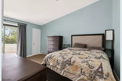 13 Evergreen Dr, Union Township, NJ 08809 - Photo 8