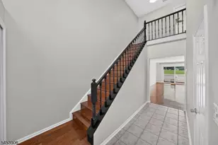 1004 Bayley Ct, Bridgewater, NJ 08807 - Photo 4