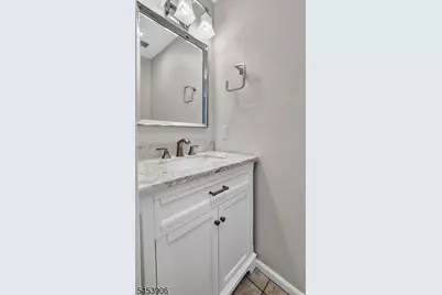 1004 Bayley Ct, Bridgewater, NJ 08807 - Photo 6
