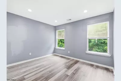 4 Derby St, East Orange, NJ 07018 - Photo 16