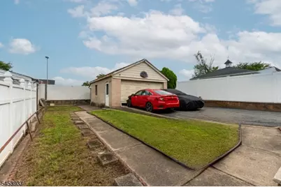 297 Delaware Ave, Paterson, NJ 07503 - Photo 14