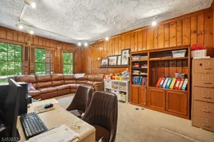 231 Exeter Wy, Hillside, NJ 07205 - Photo 16