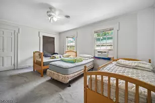 231 Exeter Wy, Hillside, NJ 07205 - Photo 30