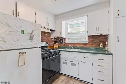 155 Broughton Ave, Bloomfield, NJ 07003 - Photo 18