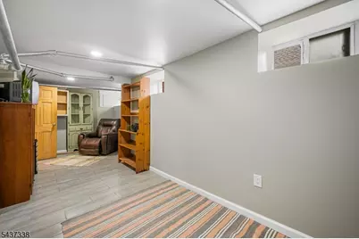 328 Springdale Ave, East Orange, NJ 07017 - Photo 28