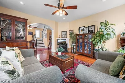 328 Springdale Ave, East Orange, NJ 07017 - Photo 4