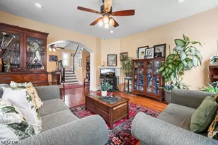 328 Springdale Ave, East Orange, NJ 07017 - Photo 4
