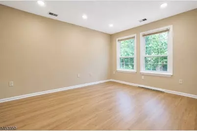 76 Boston St, Newark, NJ 07103 - Photo 8