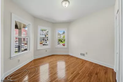 136 Elm St #1, Elizabeth, NJ 07208 - Photo 8