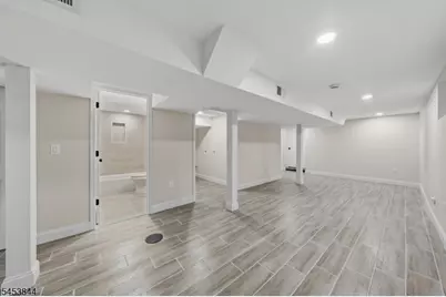 136 Elm St #1, Elizabeth, NJ 07208 - Photo 12