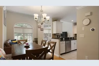 107 Donato Cir, Scotch Plains Township, NJ 07076 - Photo 6