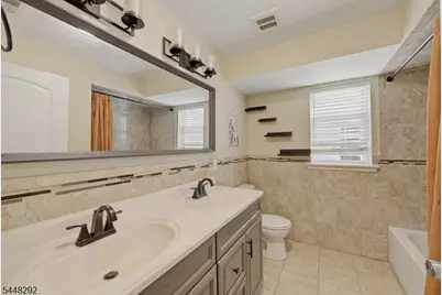 149 Bellair Pl, Newark, NJ 07104 - Photo 16